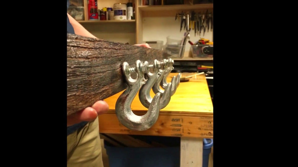 Making an industrial coat hanging rack by BadBadWood Studio (4 years ago)