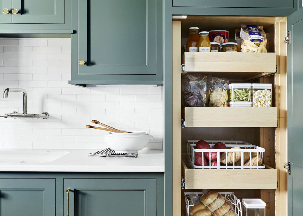 photo by sara liggoria-tramp | from: 8 steps to building a smart, organized pantry & mudroom
