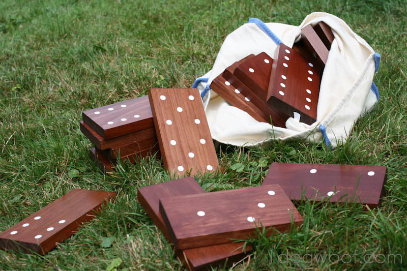 Yard Dominoes