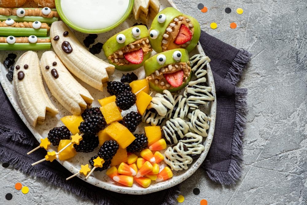 Halloween Finger Foods: 50 Awesome Halloween Appetizers to Make